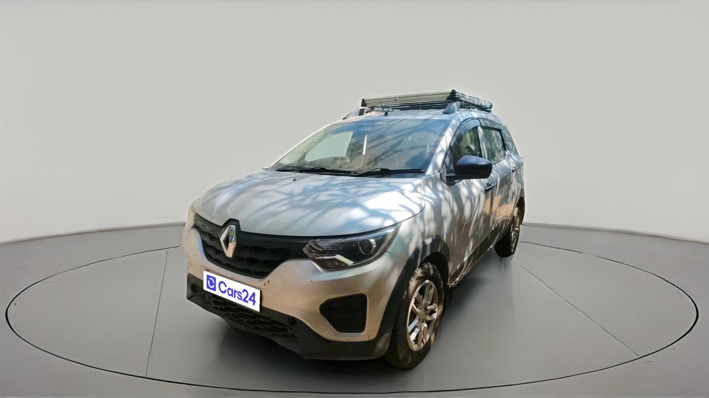 2022 Renault TRIBER RXL MT, Petrol, Manual, 70,952 km, exterior
