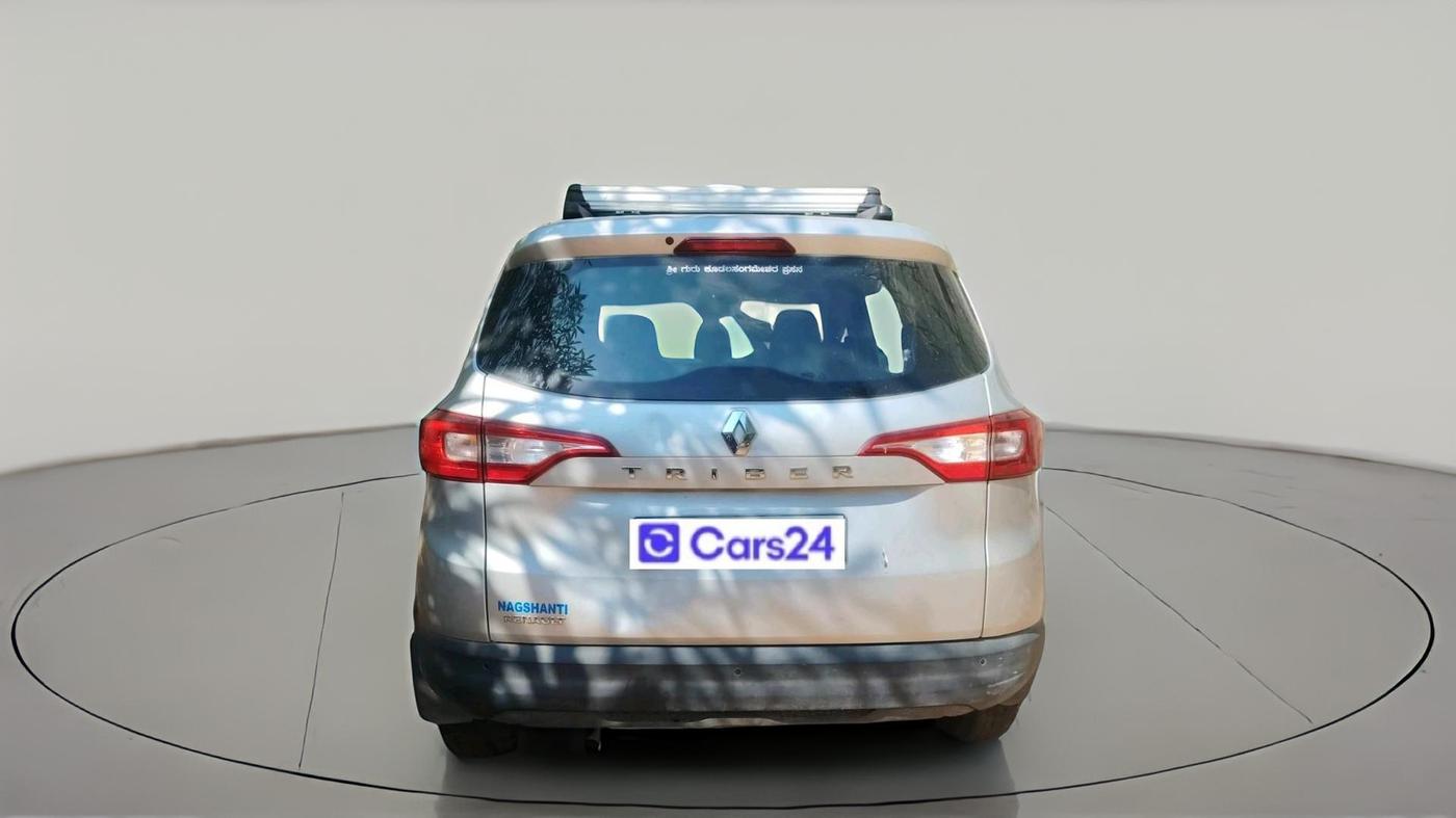 2022 Renault TRIBER RXL MT, Petrol, Manual, 70,952 km, exterior