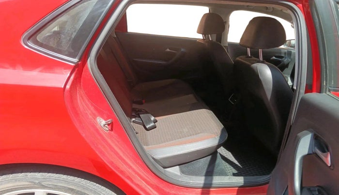 2018 Volkswagen Polo HIGHLINE PLUS 1.0 16 ALLOY, Petrol, Manual, 28,466 km, interior