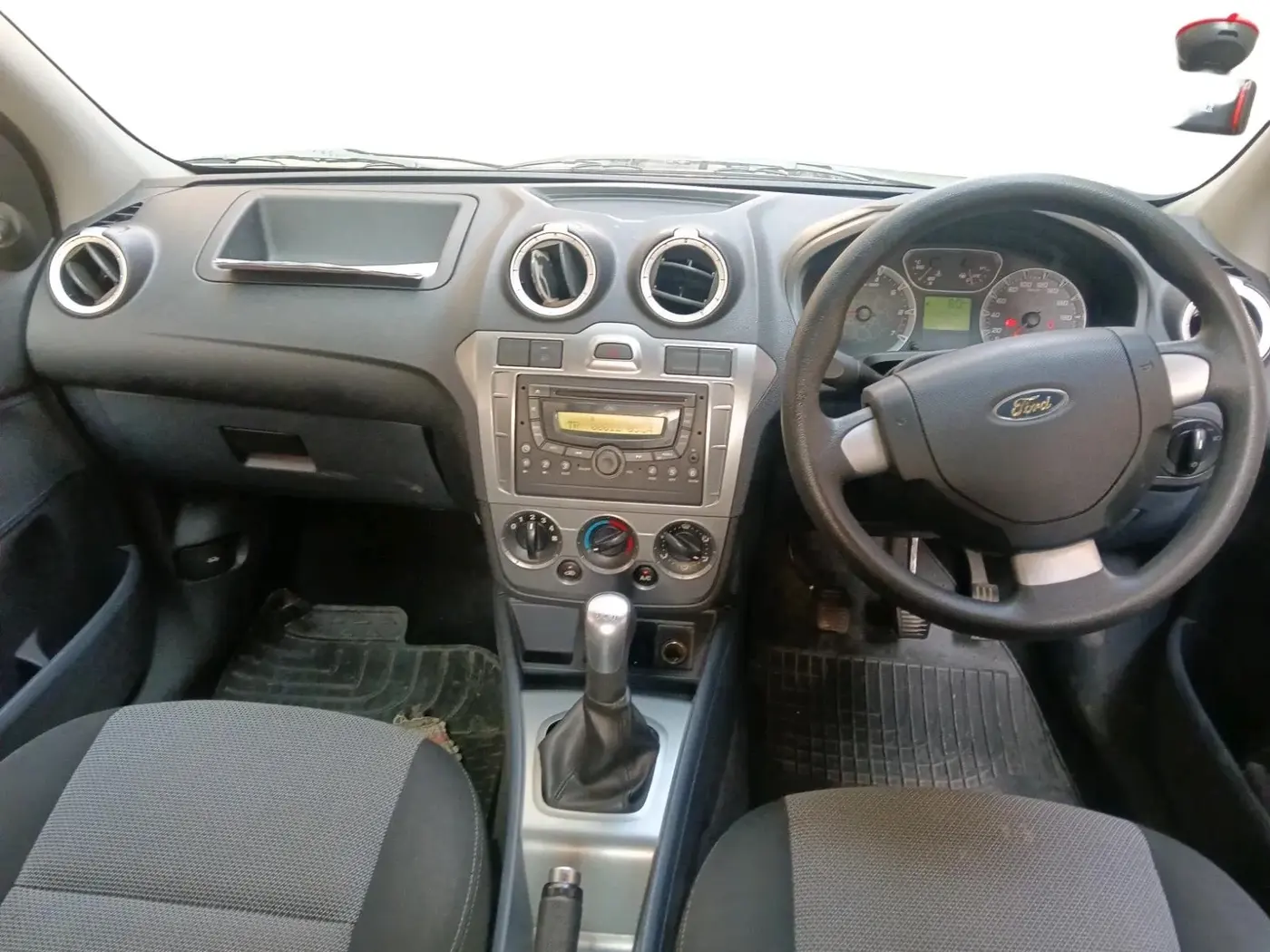 2011 Ford Fiesta Classic CLXI 1.6 PETROL, Petrol, Manual, 40,225 km, interior