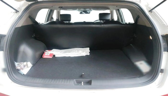 2017 Hyundai Creta E PLUS 1.6 PETROL, Petrol, Manual, 44,796 km, exterior