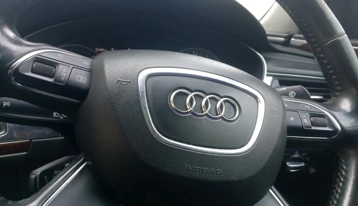 2012 Audi A6 2.0 TDI PREMIUM, Diesel, Automatic, 1,03,714 km, interior