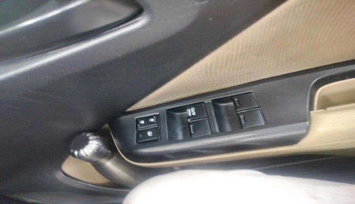 2014 Honda City 1.5L I-VTEC SV, Petrol, Manual, 1,17,659 km, interior