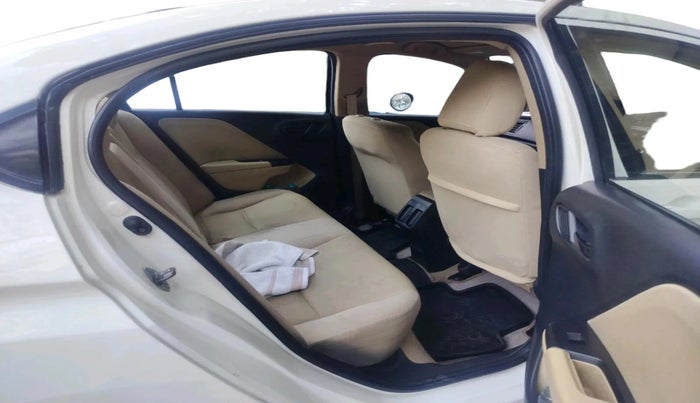 2014 Honda City 1.5L I-VTEC SV, Petrol, Manual, 1,17,659 km, interior