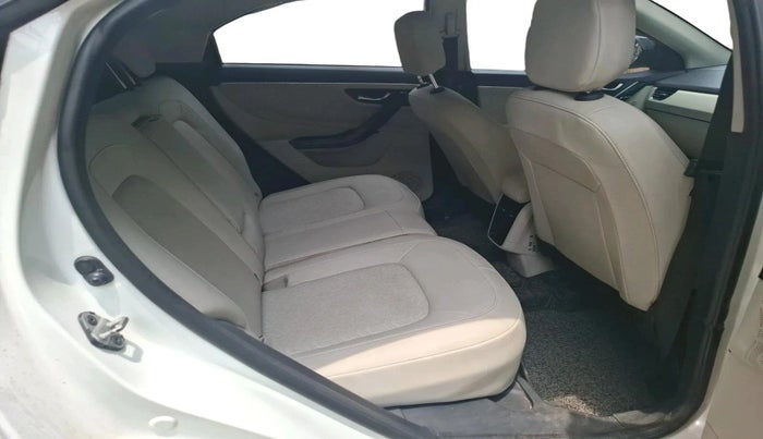 2022 Tata NEXON XZA PLUS (PREMIUM) PETROL, Petrol, Automatic, 31,646 km, interior