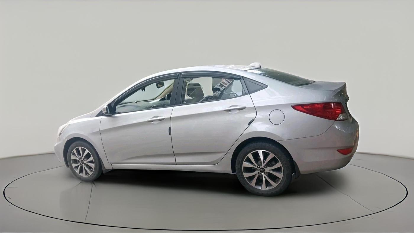 2014 Hyundai Verna FLUIDIC 1.6 CRDI SX, Diesel, Manual, 1,89,388 km, exterior