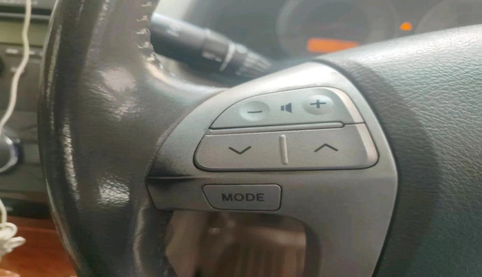 2011 Toyota Corolla Altis G PETROL, Petrol, Manual, 1,42,833 km, interior