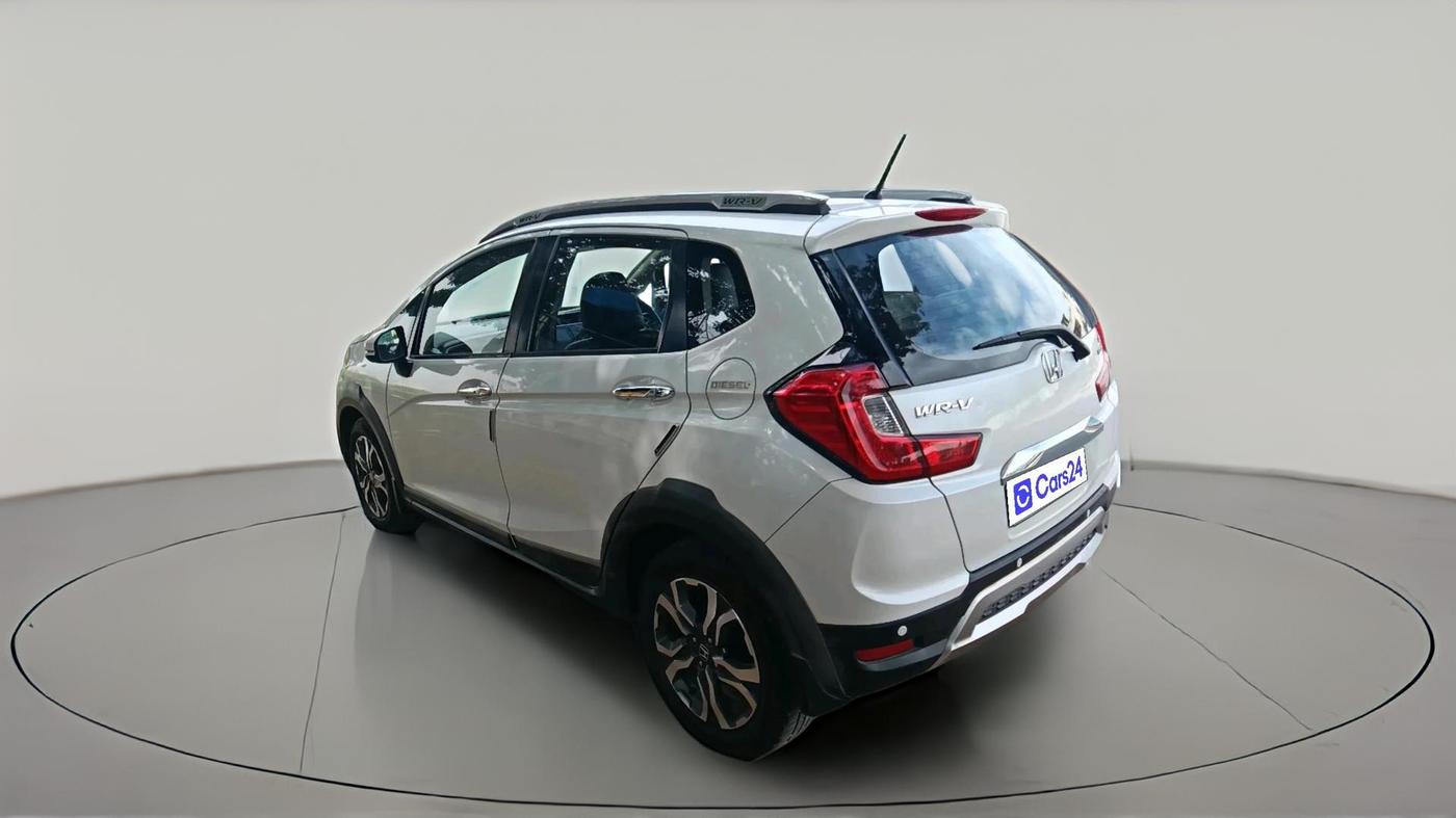 2017 Honda WR-V 1.5L I-DTEC VX MT, Diesel, Manual, 1,19,945 km, exterior