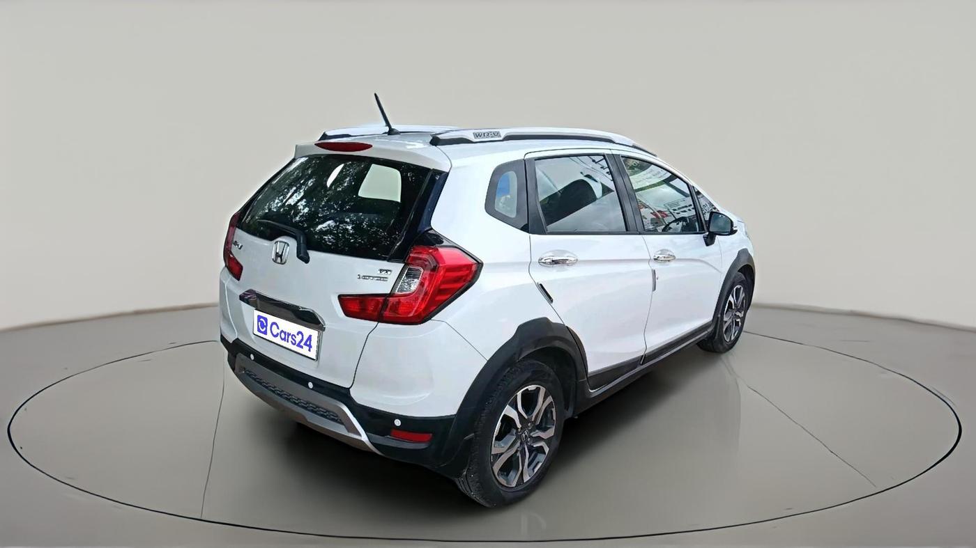2017 Honda WR-V 1.5L I-DTEC VX MT, Diesel, Manual, 1,19,945 km, exterior