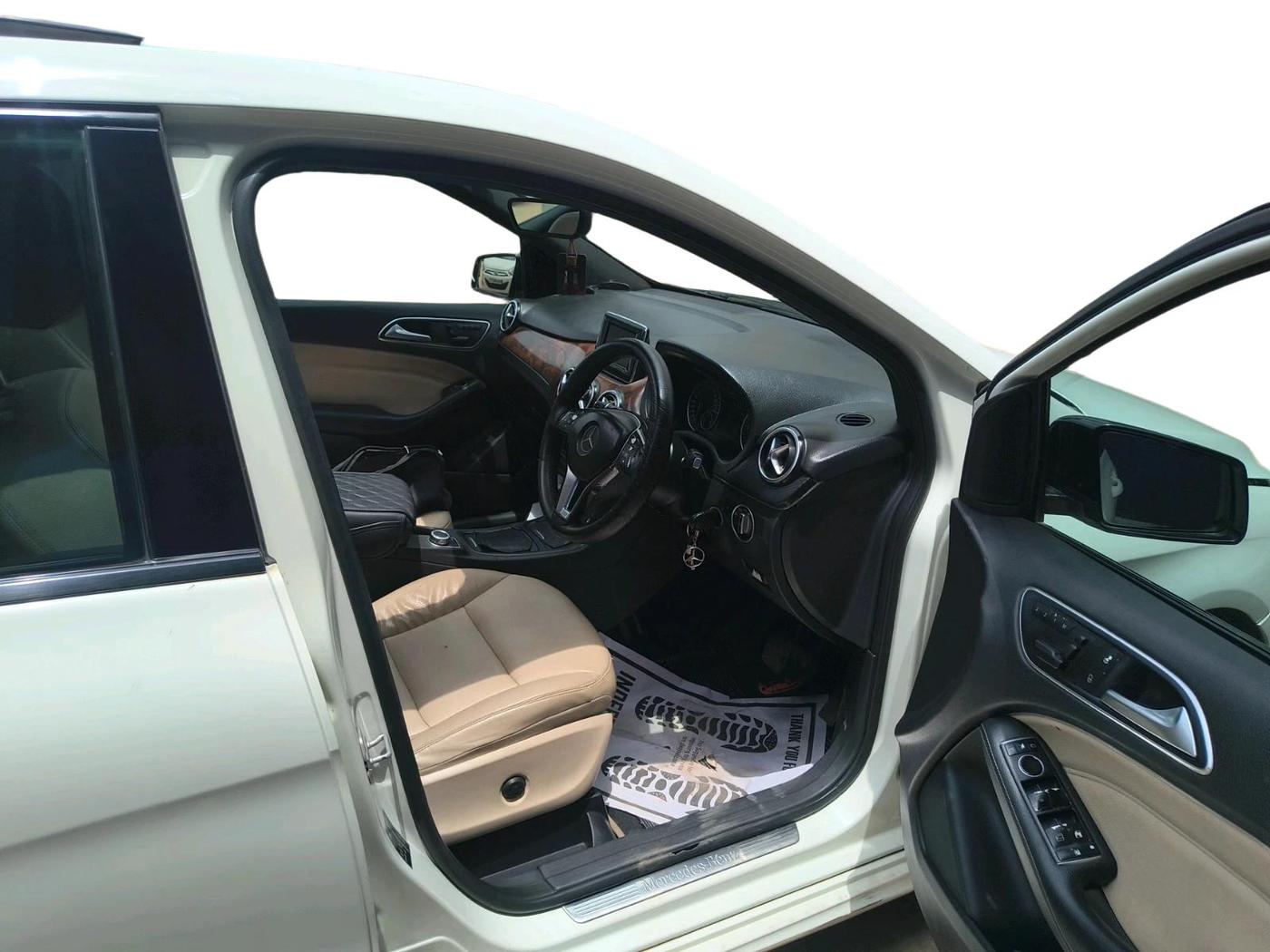 2014 Mercedes Benz B Class B180, Diesel, Automatic, 82,259 km, interior