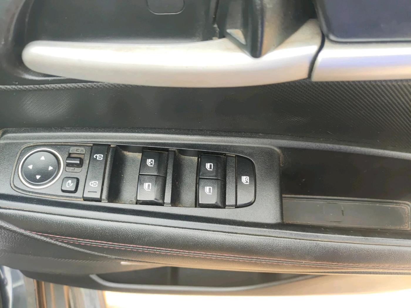 2020 KIA SONET GTX PLUS 1.0 IMT, Petrol, Manual, 1,05,854 km, interior