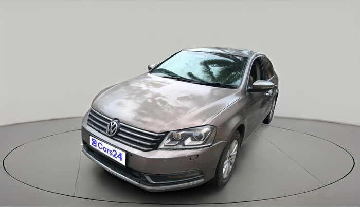 2011 Volkswagen Passat 2.0 PD DSG, Diesel, Automatic, 1,06,899 km, exterior