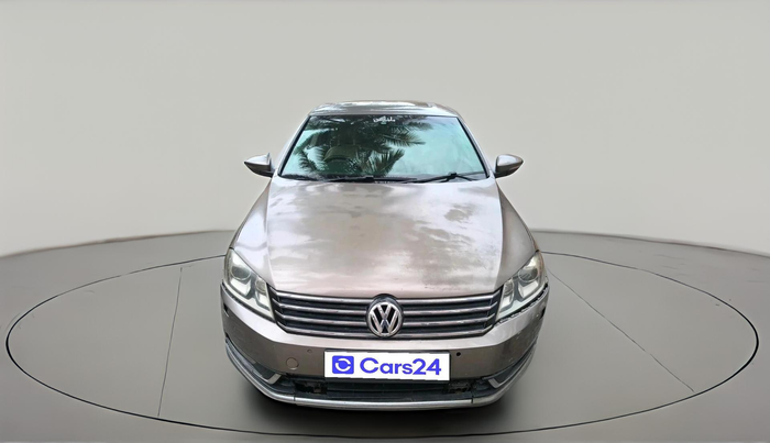 2011 Volkswagen Passat 2.0 PD DSG, Diesel, Automatic, 1,06,899 km, exterior