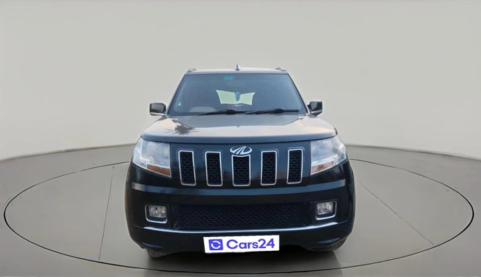 2017 Mahindra TUV300 T8 AMT, Diesel, Automatic, 1,00,290 km, exterior