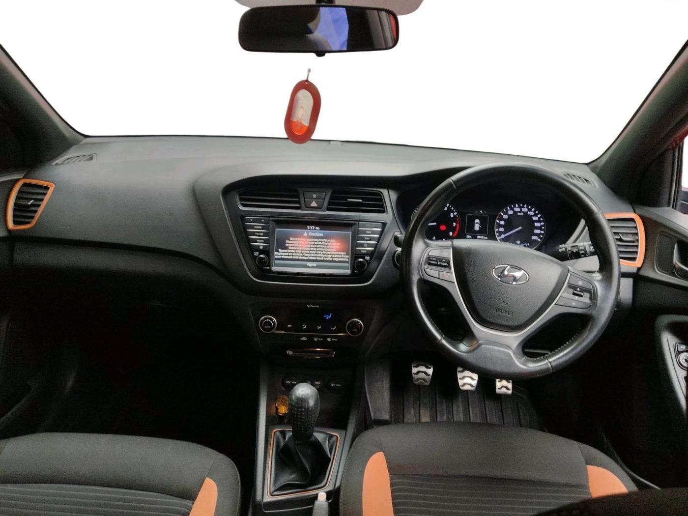 2015 Hyundai i20 Active 1.2 SX, Petrol, Manual, 35,441 km, interior