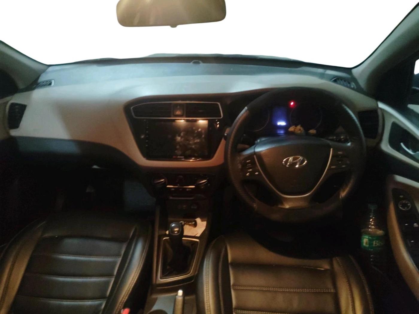 2018 Hyundai Elite i20 SPORTZ 1.2, Petrol, Manual, 57,795 km, interior