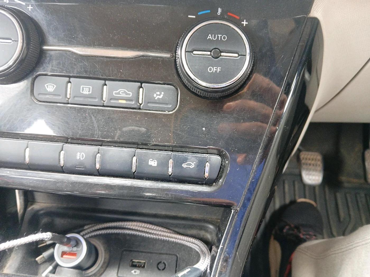 2022 Tata NEXON XZ PLUS DIESEL, Diesel, Manual, 74,824 km, interior