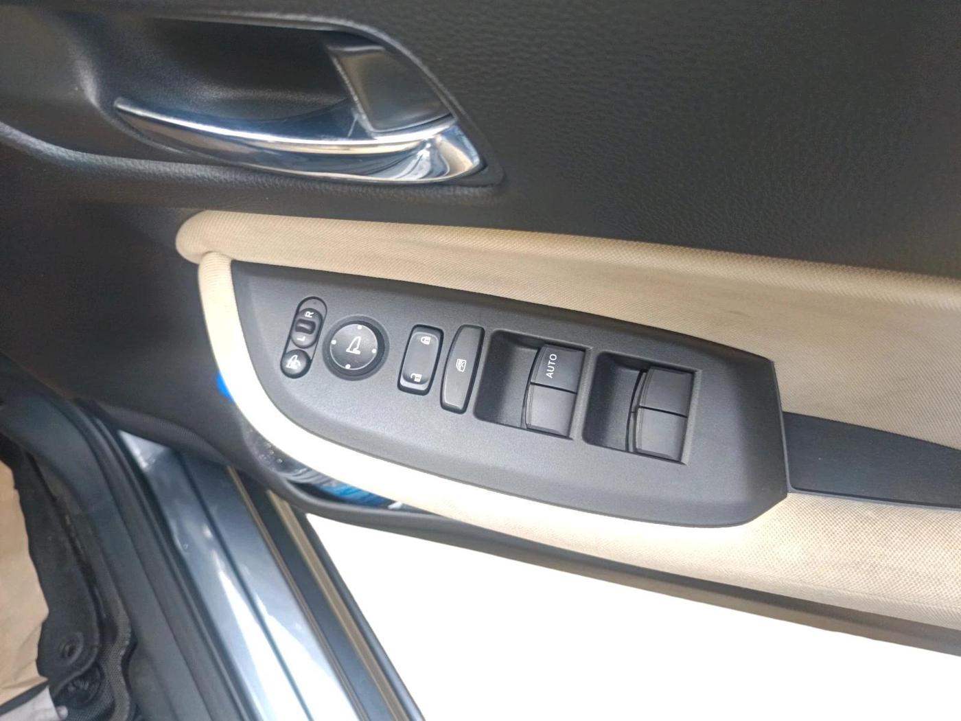 2024 Honda City 1.5L I-VTEC VX, Petrol, Manual, 21,114 km, interior