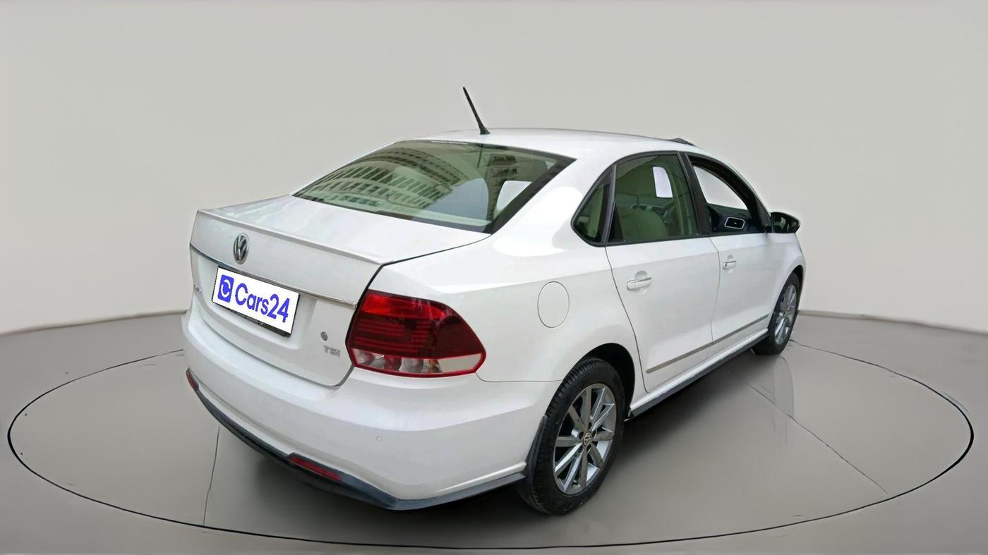 2021 Volkswagen Vento HIGHLINE PLUS 1.0L TSI AT, Petrol, Automatic, 38,630 km, exterior