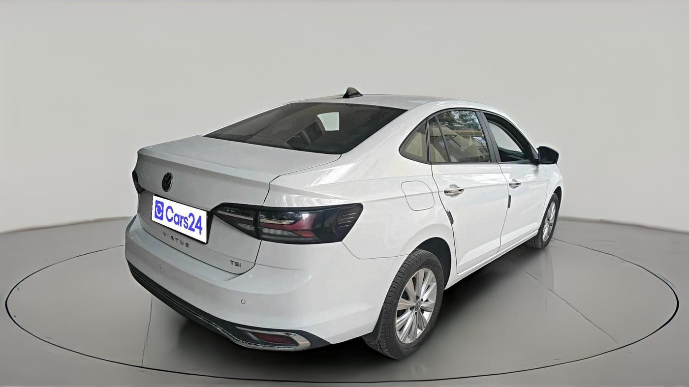 2025 Volkswagen VIRTUS Highline Plus 1.0 TSI MT, Petrol, Manual, 15,462 km, exterior