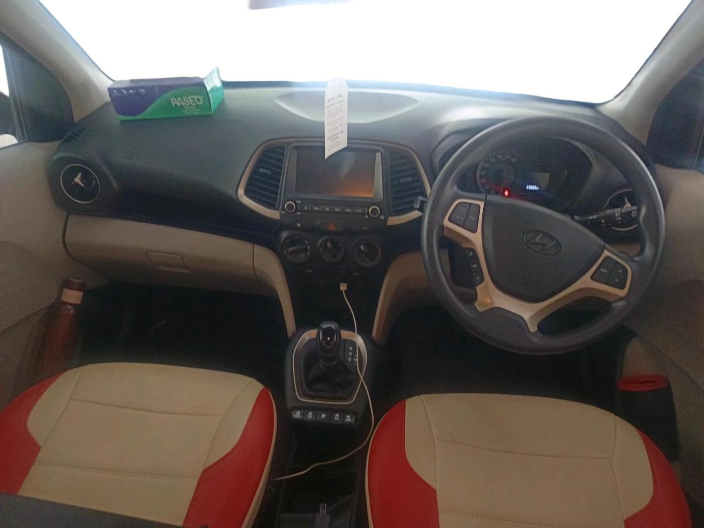 2021 Hyundai NEW SANTRO ASTA AMT, Petrol, Automatic, 23,868 km, interior