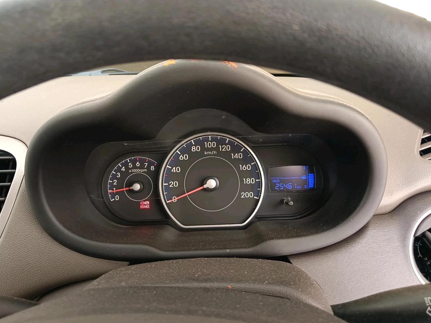 2013 Hyundai i10 ERA 1.1, Petrol, Manual, 25,461 km, interior