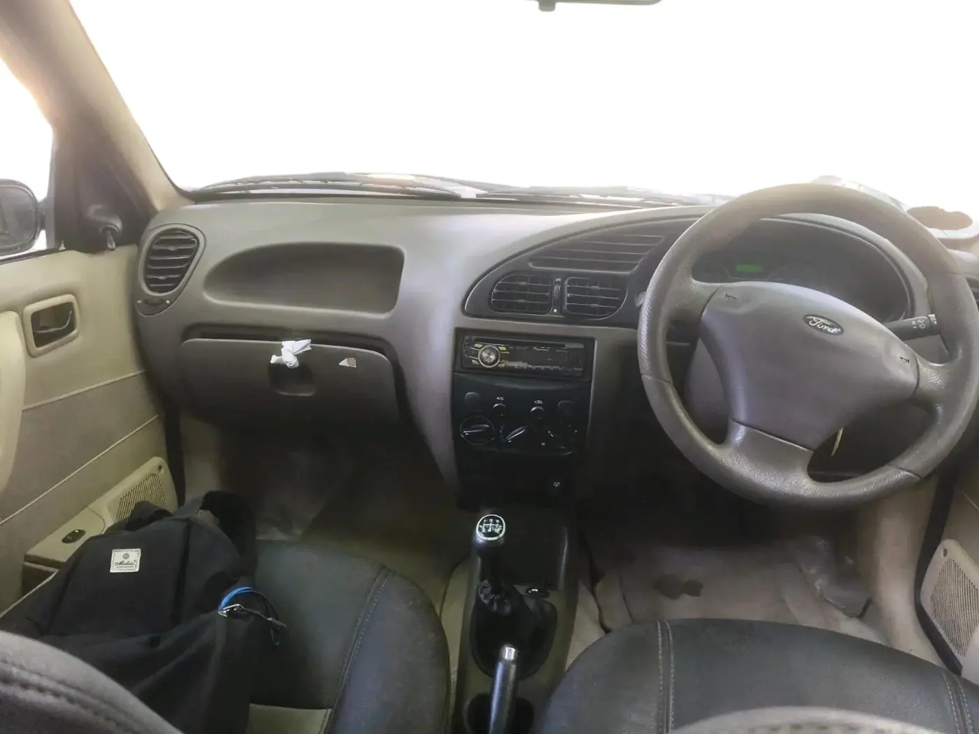 2010 Ford Ikon 1.4 DIESEL, Diesel, Manual, 1,55,270 km, interior