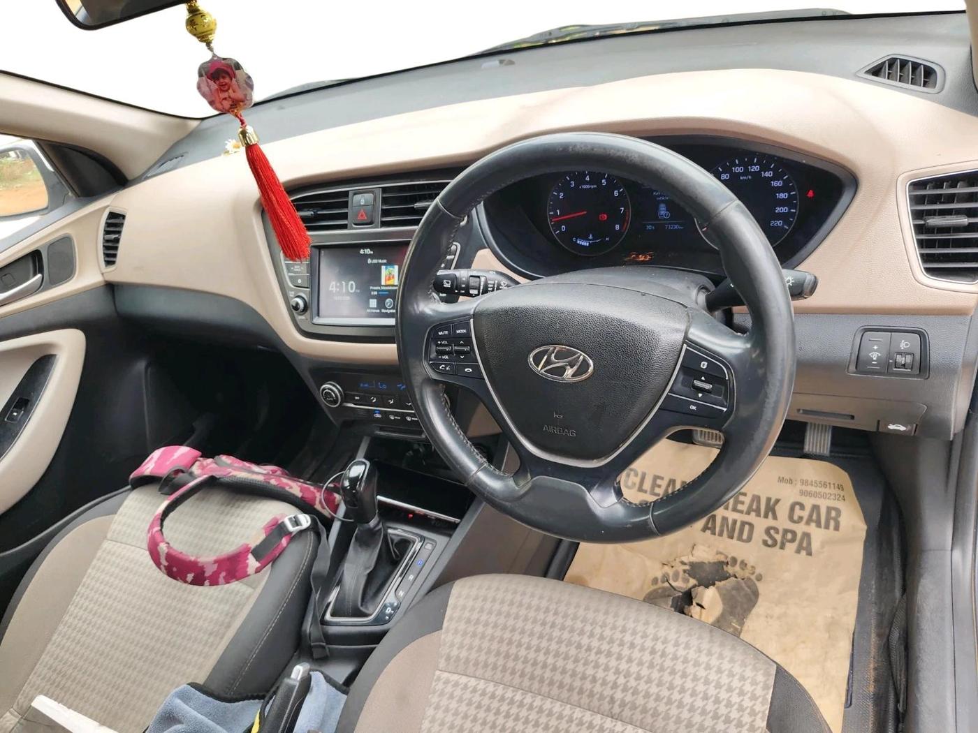 2020 Hyundai Elite i20 ASTA (O) CVT, Petrol, Automatic, 73,230 km, interior