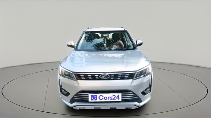 2021 Mahindra XUV300 W8 1.5 DIESEL, Diesel, Manual, 94,935 km, exterior