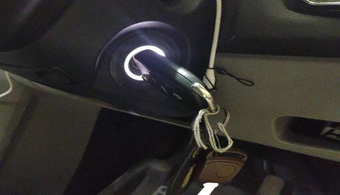 2017 Tata Tiago XZA PETROL, Petrol, Automatic, 28,292 km, interior