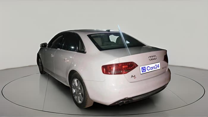 2011 Audi A4 2.0 TDI, Diesel, Automatic, 1,49,848 km, exterior