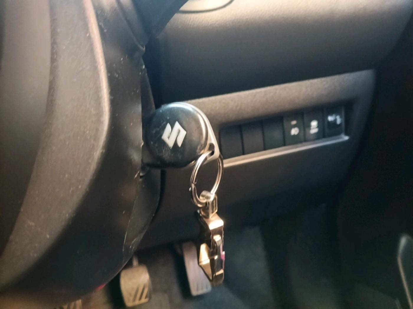 2024 Maruti Swift VXI, Petrol, Manual, 69,343 km, interior