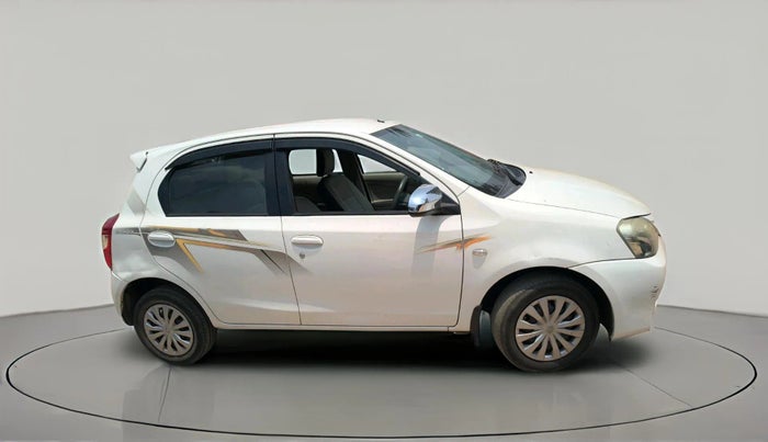 2014 Toyota Etios Liva GD, Diesel, Manual, 68,156 km, exterior