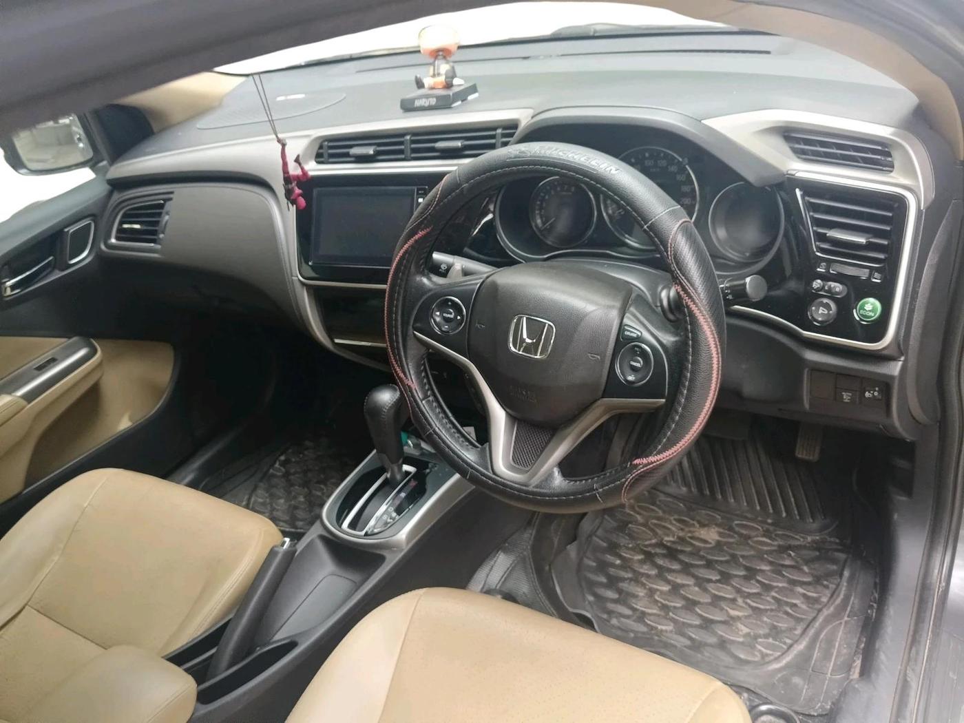 2017 Honda City 1.5L I-VTEC VX CVT, Petrol, Automatic, 77,080 km, interior