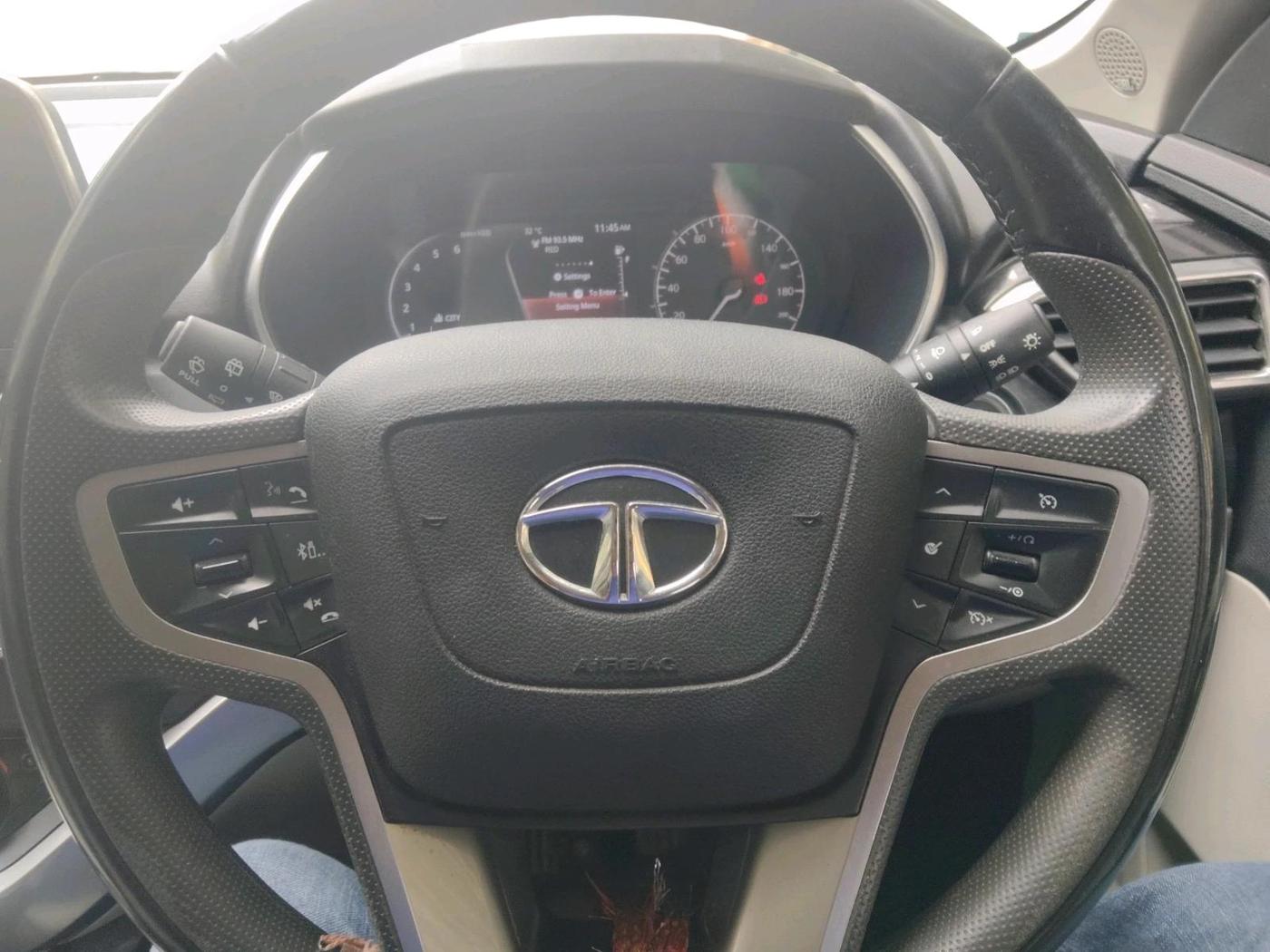 2021 Tata Safari XZ, Diesel, Manual, 64,094 km, interior