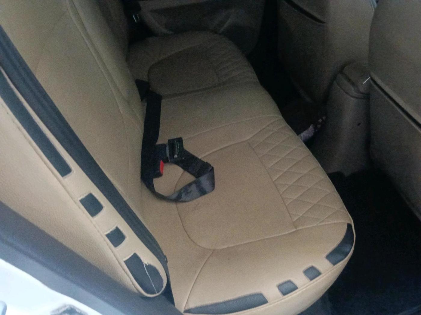 2015 Hyundai Verna FLUIDIC 1.6 CRDI S 4S, Diesel, Manual, 1,37,860 km, interior