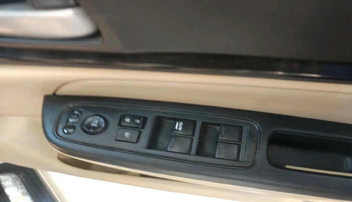 2019 Honda Amaze 1.2L I-VTEC VX CVT, Petrol, Automatic, 1,46,060 km, interior
