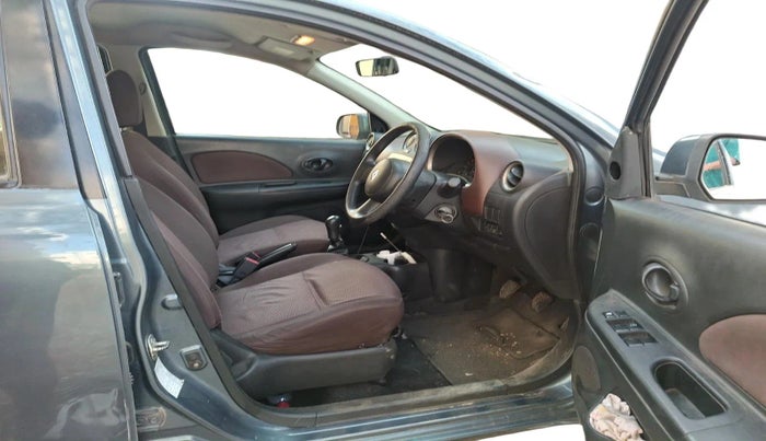 2012 Renault Pulse RXL DIESEL, Diesel, Manual, 89,279 km, interior