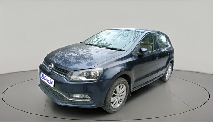 2015 Volkswagen Polo HIGHLINE1.5L, Diesel, Manual, 1,01,478 km, exterior