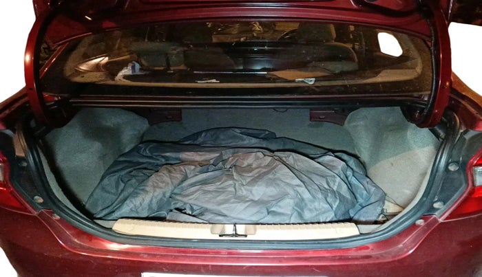 2017 Ford Figo Aspire TITANIUM 1.2 PETROL, Petrol, Manual, 70,640 km, exterior