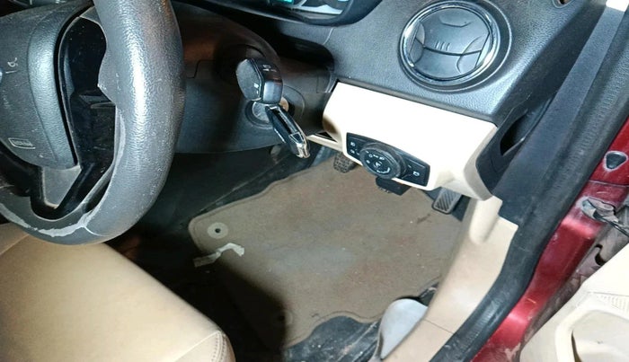 2017 Ford Figo Aspire TITANIUM 1.2 PETROL, Petrol, Manual, 70,640 km, interior