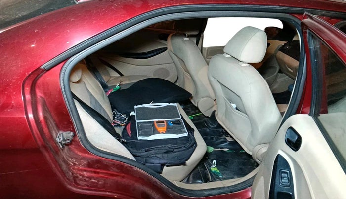 2017 Ford Figo Aspire TITANIUM 1.2 PETROL, Petrol, Manual, 70,640 km, interior