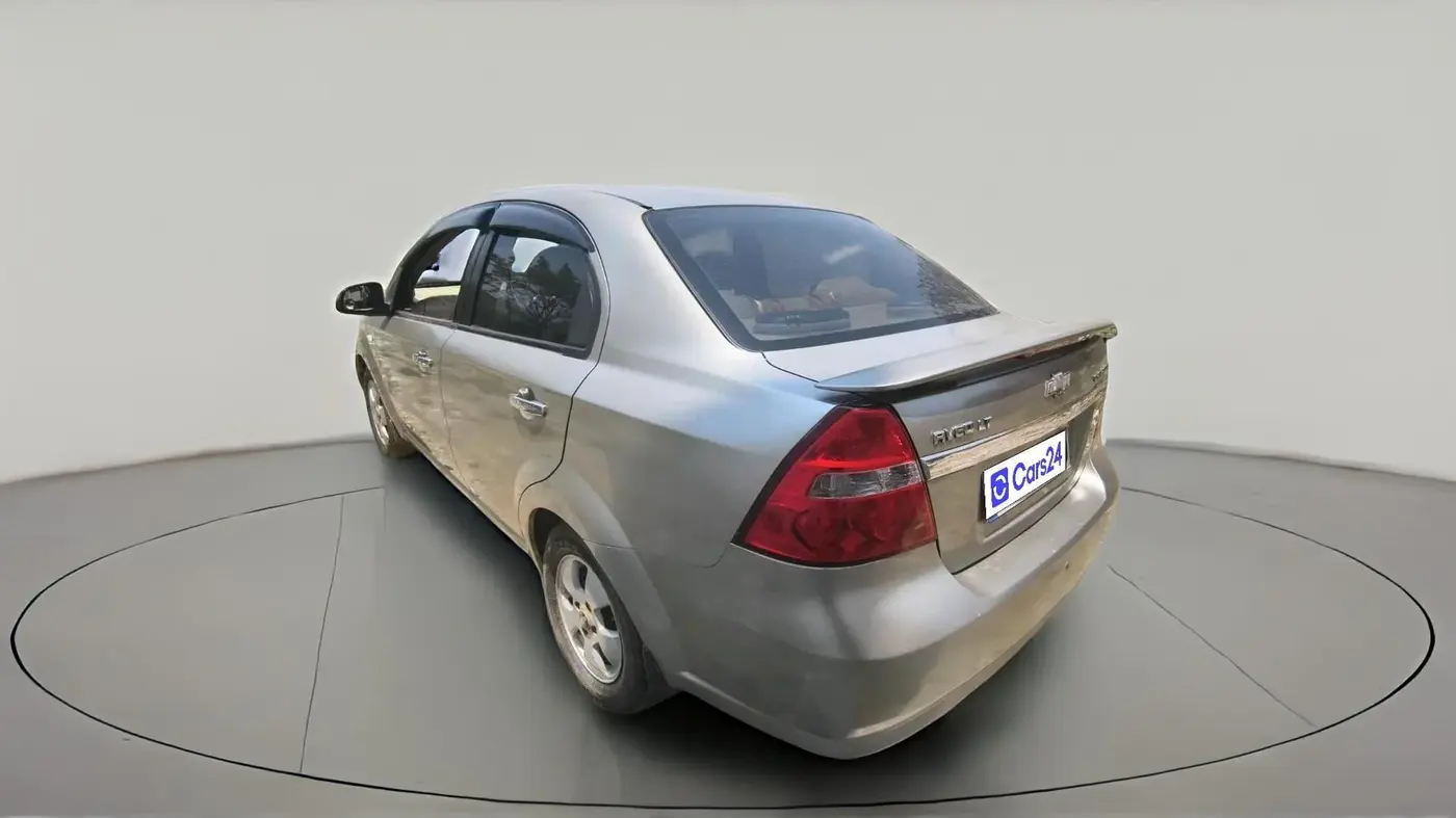 2009 Chevrolet Aveo LT 1.4, Petrol, Manual, 1,01,546 km, exterior