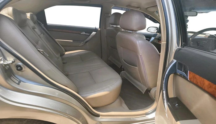 2009 Chevrolet Aveo LT 1.4, Petrol, Manual, 1,01,546 km, interior