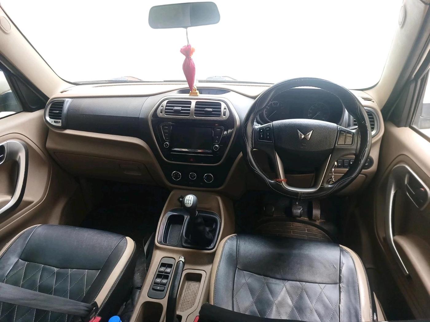2022 Mahindra BOLERO NEO N 10 (O), Diesel, Manual, 1,98,847 km, interior