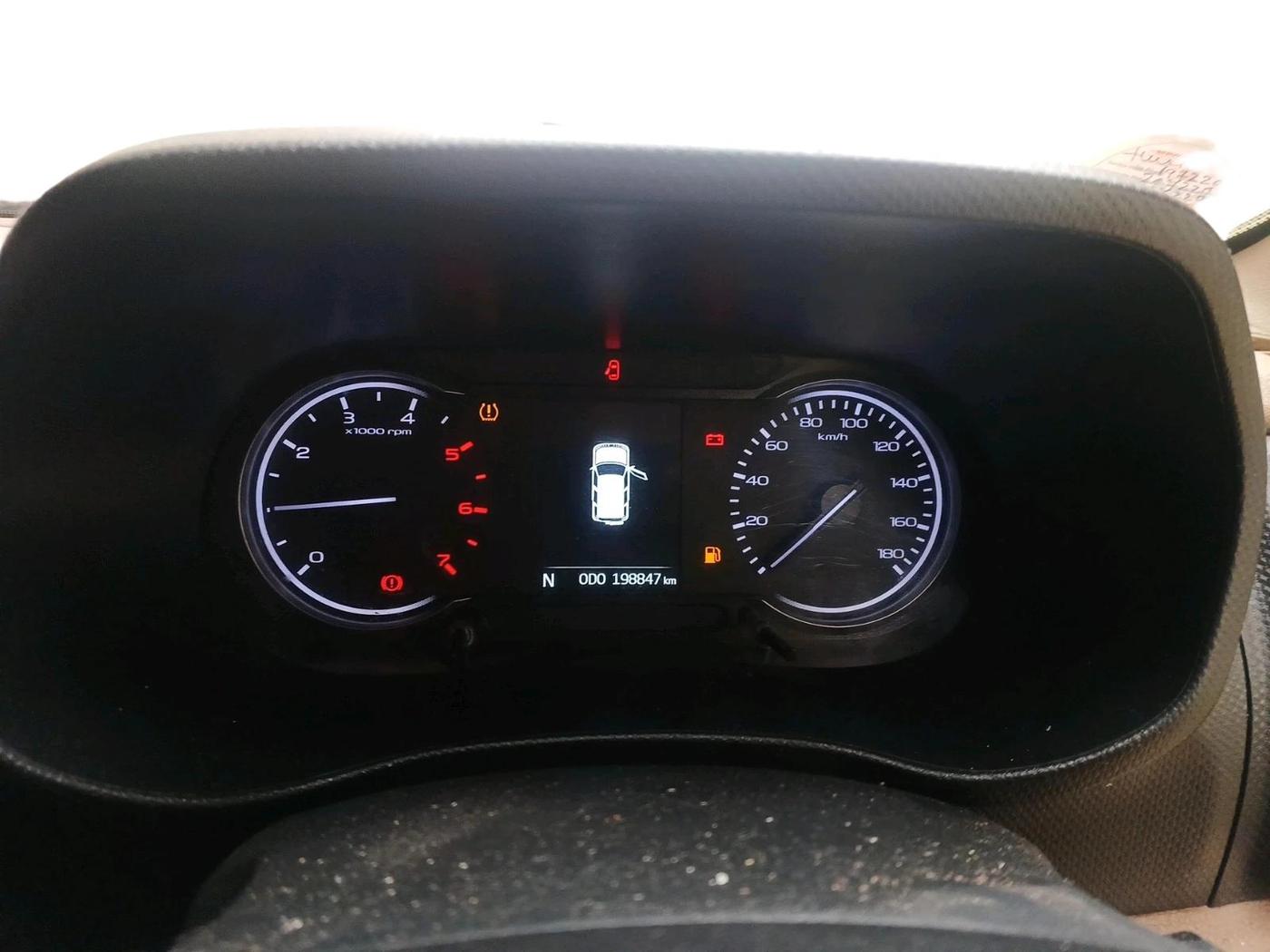 2022 Mahindra BOLERO NEO N 10 (O), Diesel, Manual, 1,98,847 km, interior