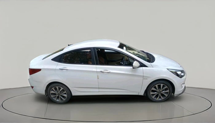 2015 Hyundai Verna FLUIDIC 4S 1.6 VTVT S(O), Petrol, Manual, 56,220 km, exterior