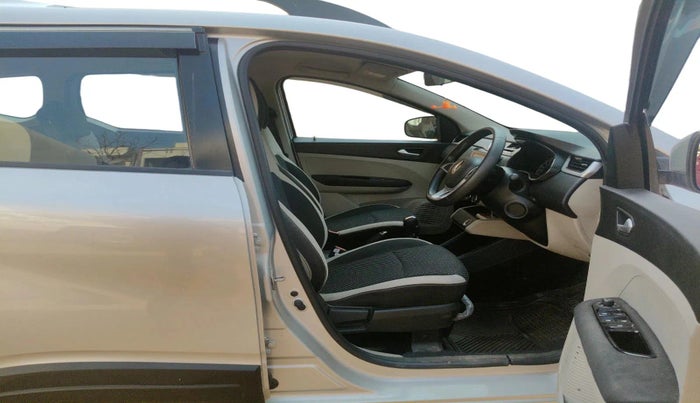 2020 Renault TRIBER RXZ AMT, Petrol, Automatic, 47,250 km, interior