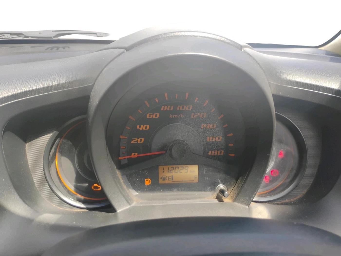 2015 Honda Amaze 1.2L I-VTEC E, Petrol, Manual, 1,12,029 km, interior