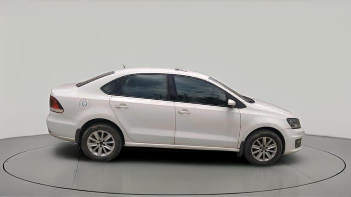 2016 Volkswagen Vento HIGHLINE DIESEL 1.5, Diesel, Manual, 1,50,752 km, exterior